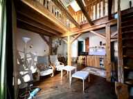 Située en plein cœur historique de Pignans, cette maison de vill — photo 3