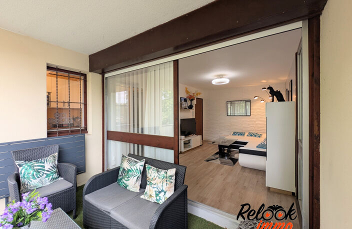 Appartement T2 avec balcon couvert et parking   Centre-ville — photo 2