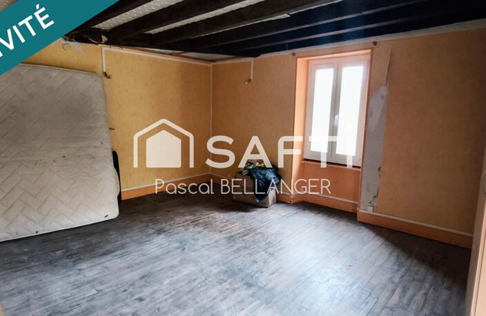Charme, nature et potentiel : une maison de village à réinventer à Menat. Proche tous commerce (école, pharmacie, boulangerie, bar restaurant épicerie, vétérinaire) — photo 5