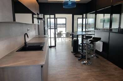 Bureau  286200 €