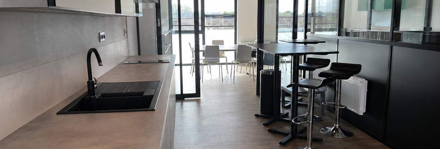 Bureau  102 m² à vendre à Saint-Malo (35400)