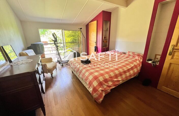 PROCHE DES COMMODITES — photo 5