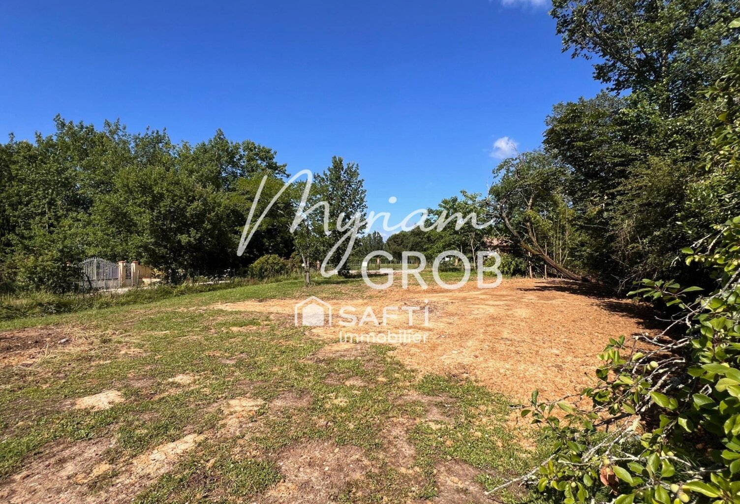 Terrain Constructible- Secteur du Fau- 1229 m2 — photo 1