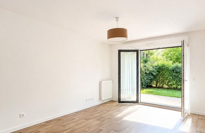 Montévrain : superbe T2 de 43m² en rez-de-jardin de 51m² (2021). Idéal actif/investisseur ! — photo 2