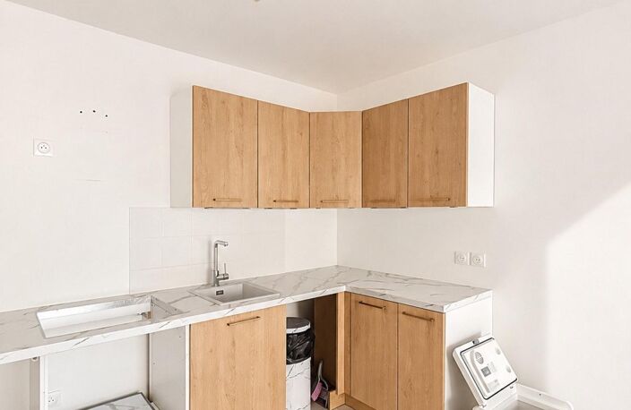 Montévrain : superbe T2 de 43m² en rez-de-jardin de 51m² (2021). Idéal actif/investisseur ! — photo 4