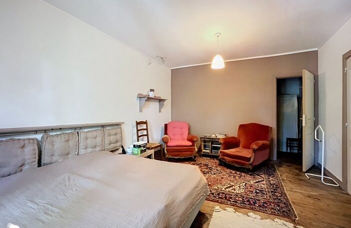 Maison en pierre de 6 pièces principales — photo 5
