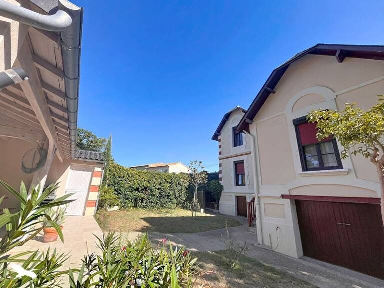 Maison de bourg de 5 pièces principales — photo 1