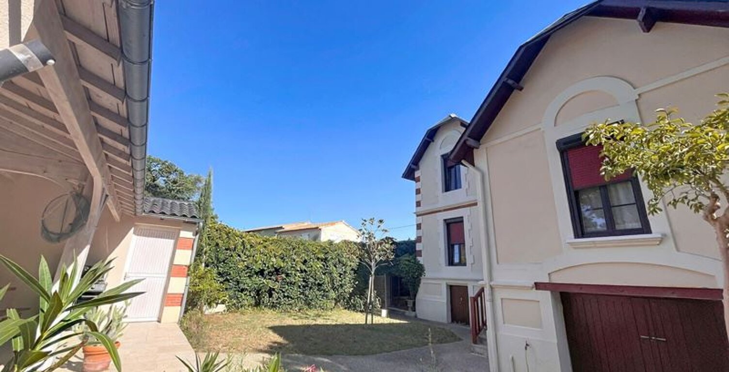 Maison de bourg de 5 pièces principales — photo 1