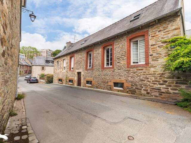 Maison de ville de 6 pièces principales — photo du bien