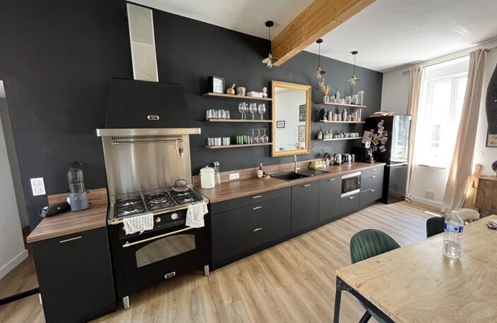 Maison de ville de 6 pièces principales — photo 2