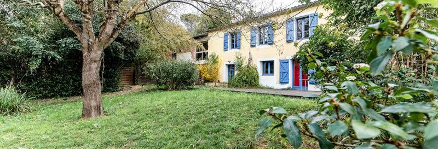 Maison 9 Pièces 300 m² à vendre à Moissac (82200)