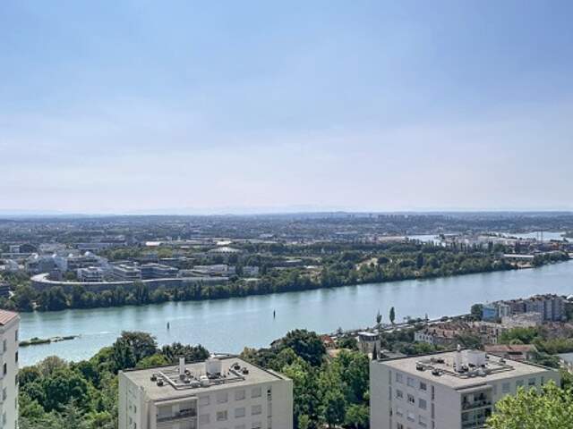 Appartement de 3 pièces principales — photo du bien