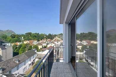 Appartement 3 pièces 148400 €