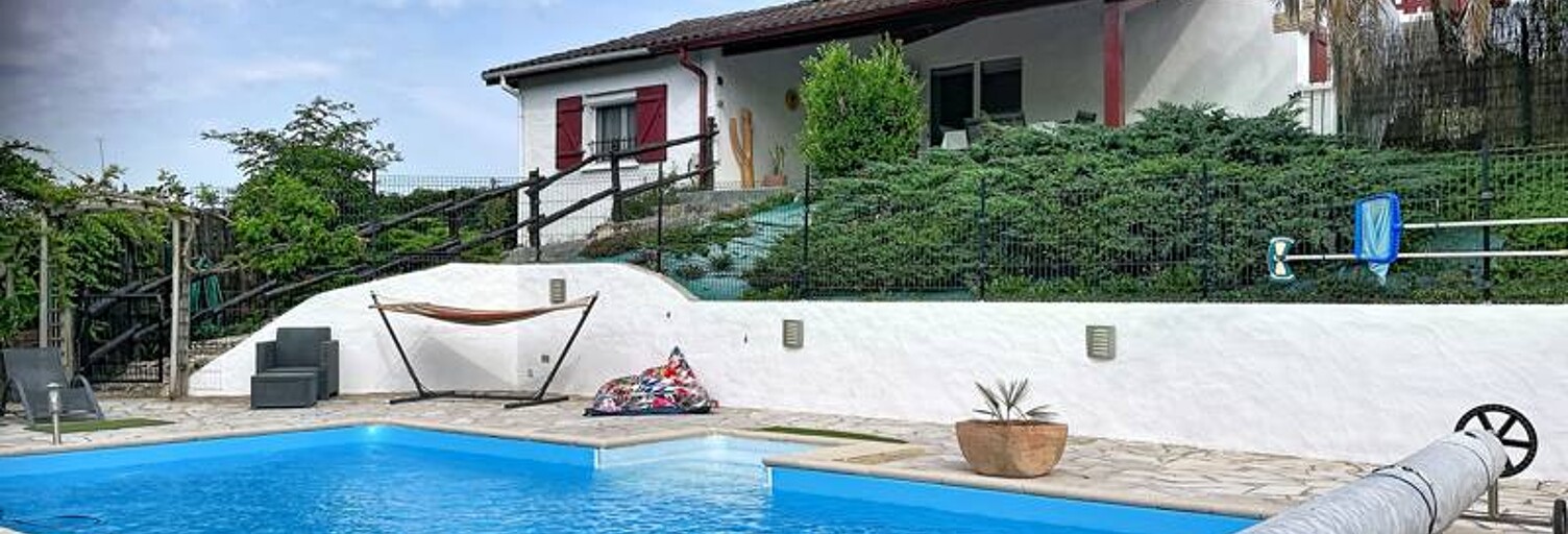 Maison 8 Pièces 175 m² à vendre à Hasparren (64240)