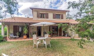 Maison 5 Pièces 135 m² à vendre à Fargues-Saint-Hilaire (33370)