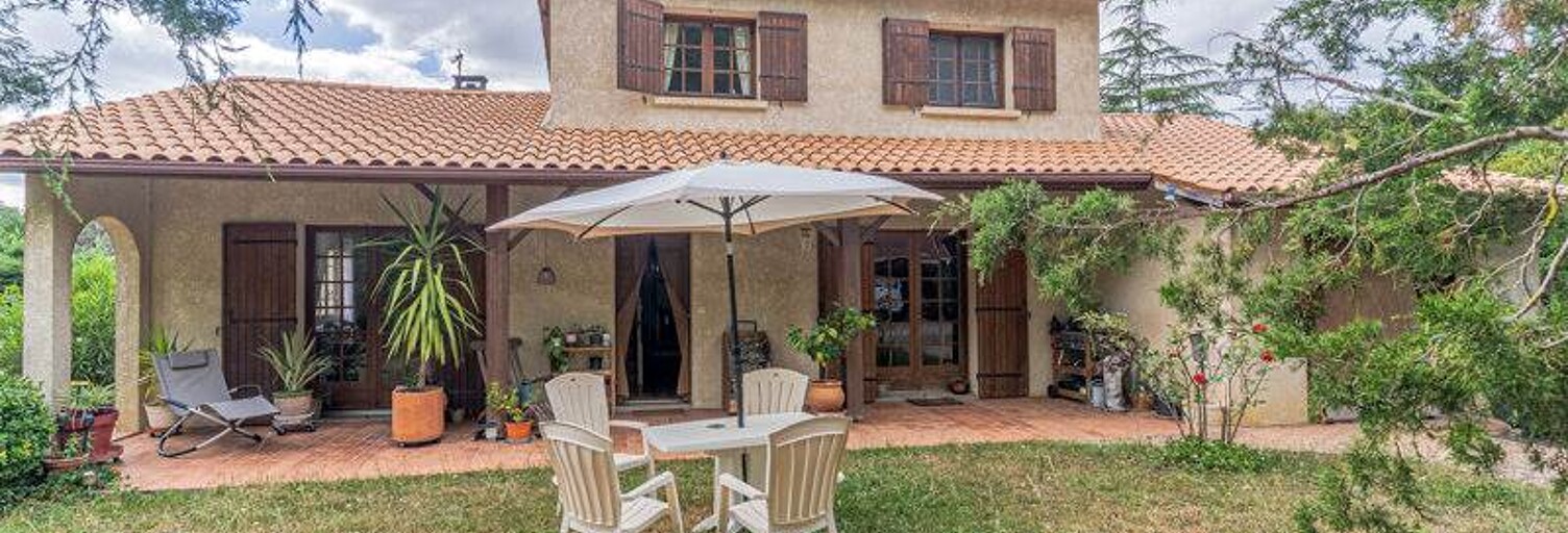 Maison 5 Pièces 135 m² à vendre à Fargues-Saint-Hilaire (33370)