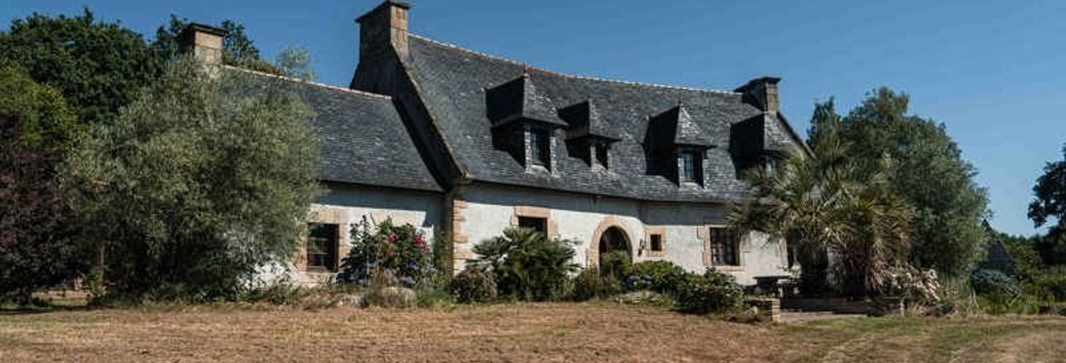 Maison 8 Pièces 232 m² à vendre à Bégard (22140)
