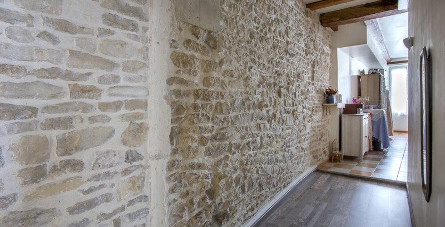 Vente maison 6 pièces 255 m² Marans (17230) — photo 1