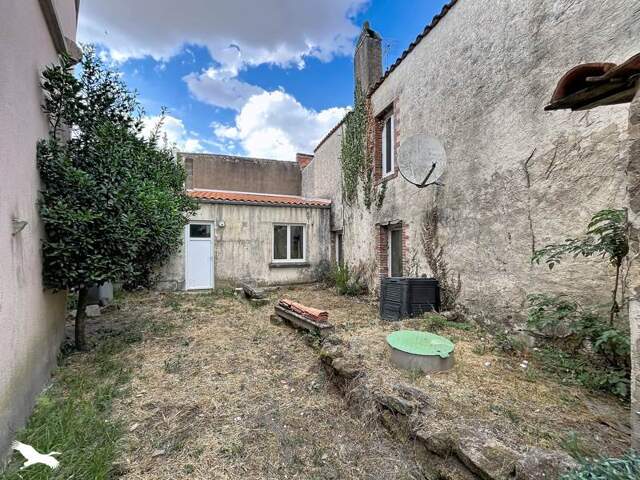 Maison de bourg de 4 pièces principales — photo du bien