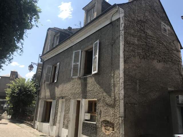 Maison de ville de 4 pièces principales — photo du bien
