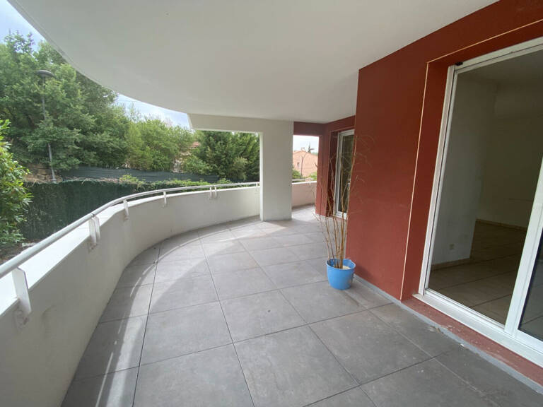 Fuveau - 2 pièce(s) - 52.4 m2 — photo 1
