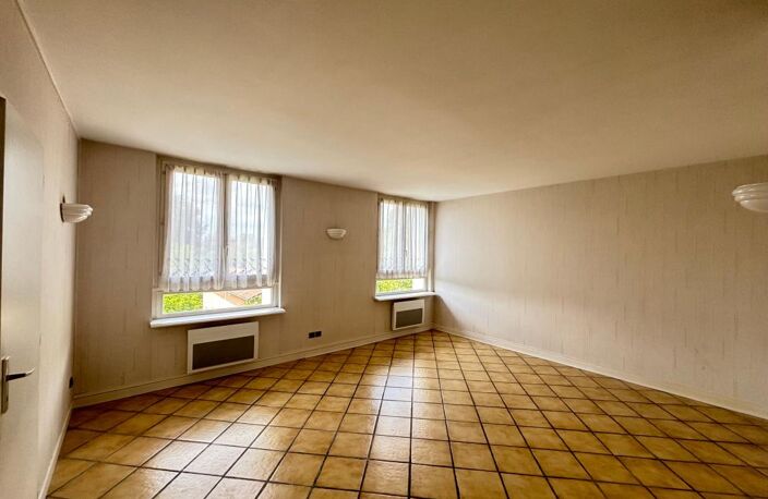 Appartement À Vendre T3 avec Cave et garage — photo 4