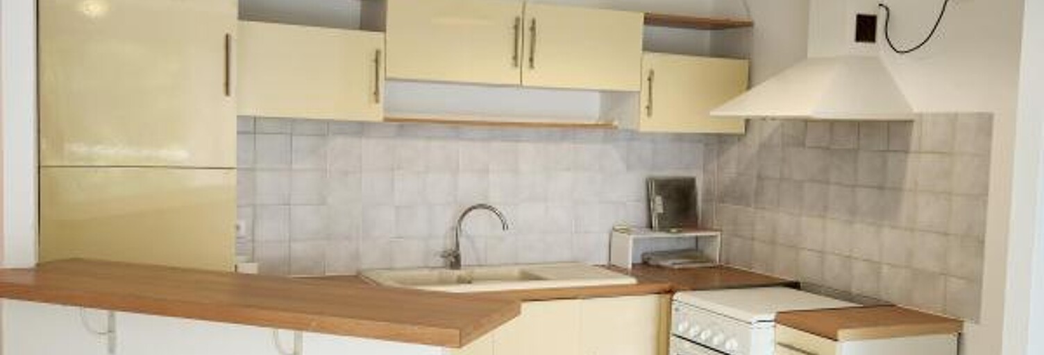 Appartement 2 Pièces 47 m² à louer à Le Monastère (12000)