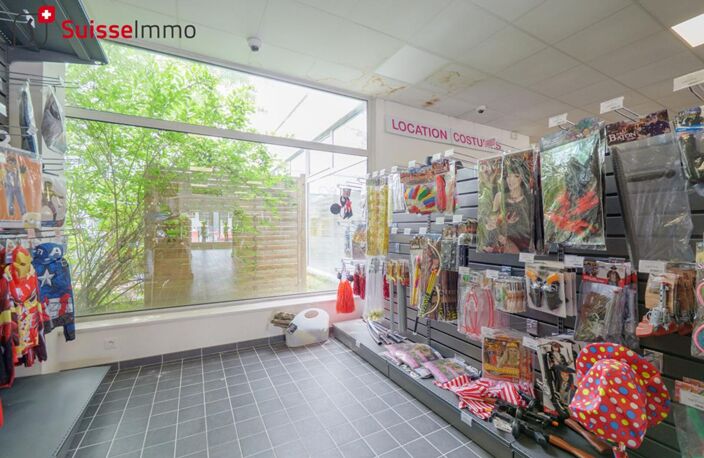 Local commercial  580 m2 — photo 2