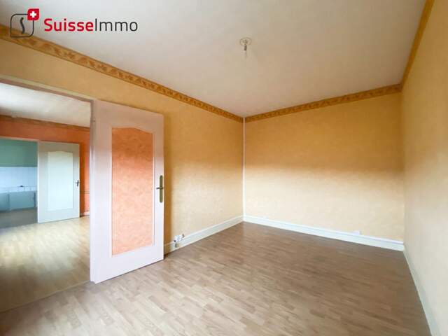 Appartement  4 pièces 64.90 m2 — photo du bien
