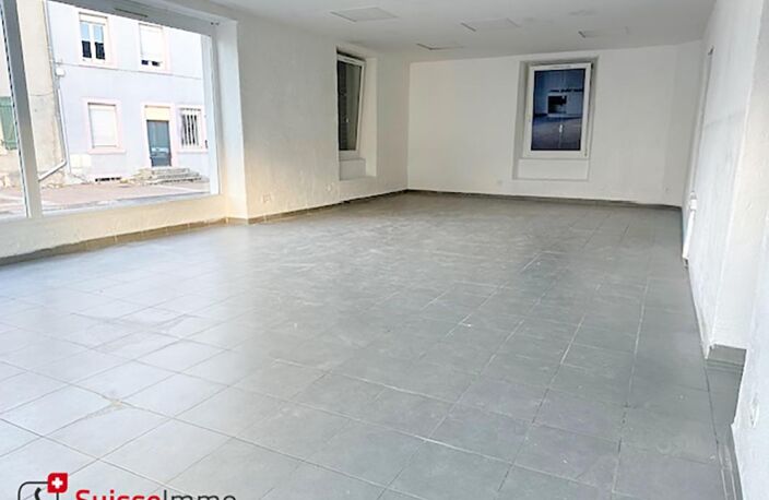 LOCAL COMMERCIAL — photo 4
