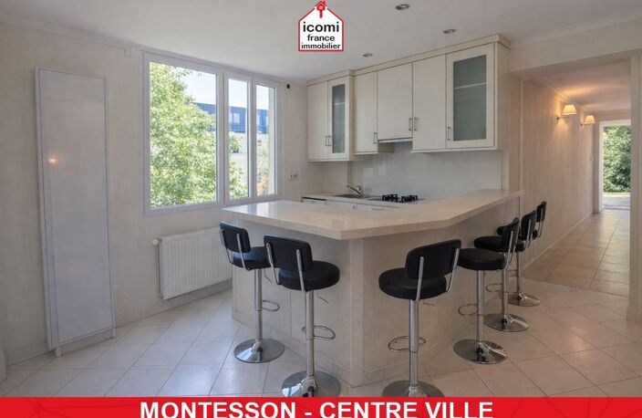 YVELINES - Montesson (78360) - A VENDRE - APPARTEMENT DUPLEX AU 1ER ET COMBLES DE 65 M² - PIECE DE VIE DE 35M - 1/2 COUCHAGES - PARKING - CALME - ESPACES COMMUNS ARBORES - RARE — photo 2