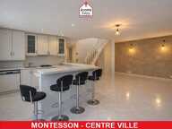 YVELINES - Montesson (78360) - A VENDRE - APPARTEMENT DUPLEX AU 1ER ET COMBLES DE 65 M² - PIECE DE VIE DE 35M - 1/2 COUCHAGES - PARKING - CALME - ESPACES COMMUNS ARBORES - RARE — photo 4