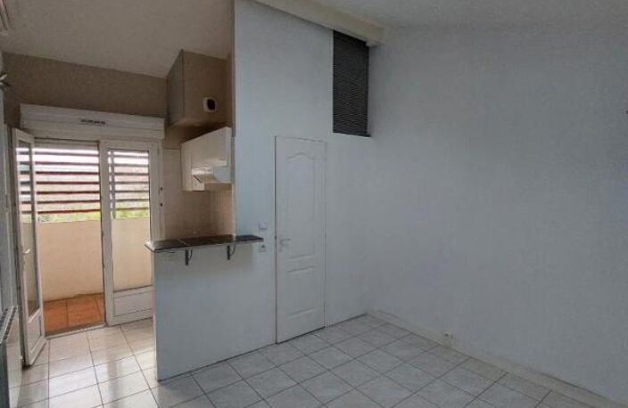 Studio — photo 2