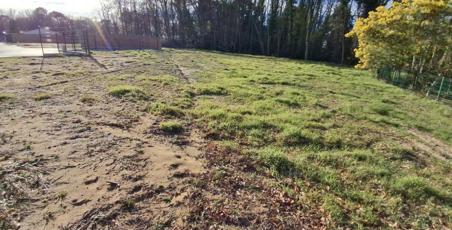Terrain À Vendre — photo 1