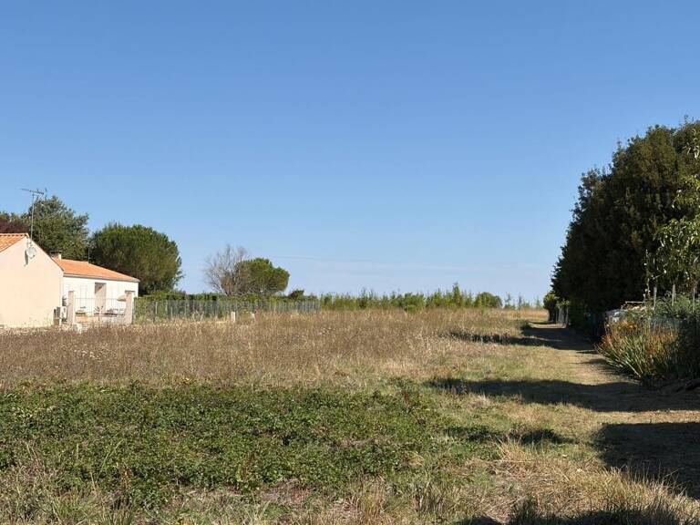Terrain constructible SAINT GEORGES DE DIDONNE — photo 1