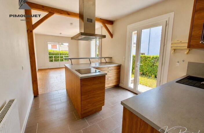 Maison à vendre 5 pièces PINEUILH (33) — photo 4