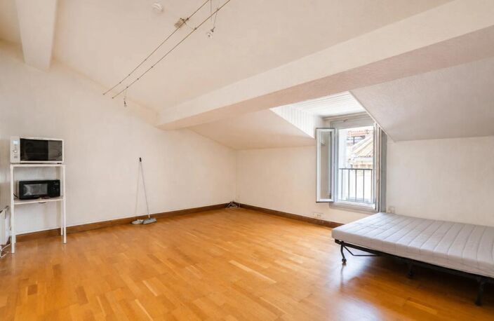 MONTPELLIER (34000) – STUDIO – DERNIER ÉTAGE – IMMEUBLE DE STANDING – AU PIED DU TRAM – IDÉAL INVESTISSEUR — photo 4
