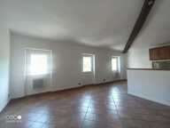 A vendre appartement  2 pièces traversant de 40m2, en dernier étage - PERTUIS (84) — photo 4