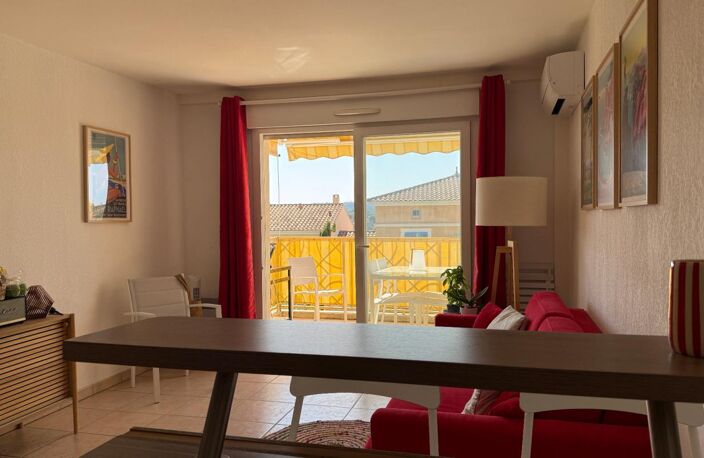 Appartement à vendre 2 pièces SAINT RAPHAEL (83) — photo 2