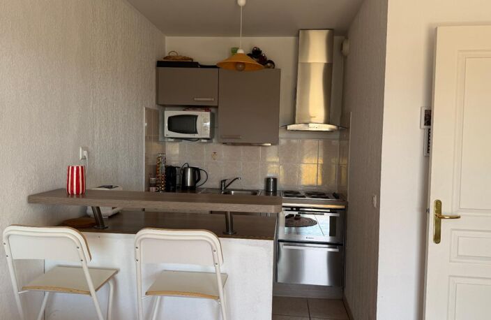 Appartement à vendre 2 pièces SAINT RAPHAEL (83) — photo 3
