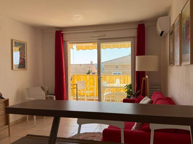Appartement à vendre 2 pièces SAINT RAPHAEL (83) — photo du bien