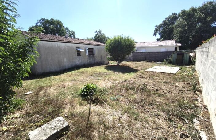 nouveau entre Saintes et Royan Maison à rénover au calme (17) — photo 2