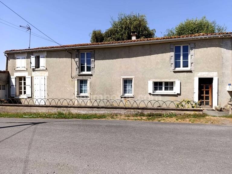 Longère à rénover dans un petit hameau — photo 1