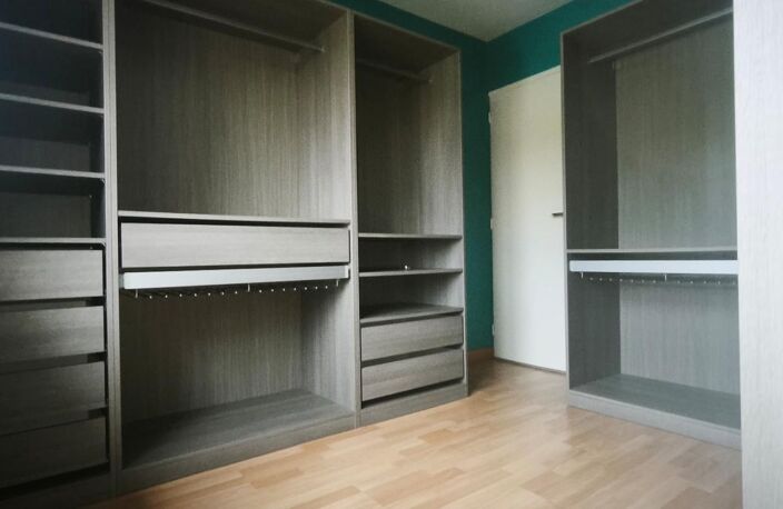 Maison familiale avec piscine – 177 m² habitables – Terrain paysagé de 1 139 m² – François — photo 5