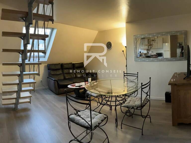 APPARTEMENT DUPLEX F3 AU CENTRE D'ELBEUF. — photo 1