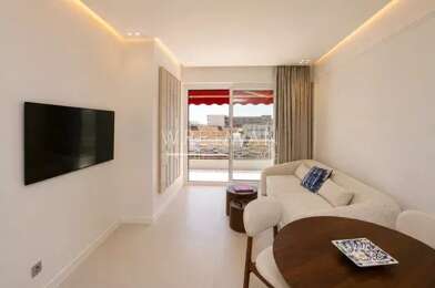 Appartement 2 pièces 490000 €