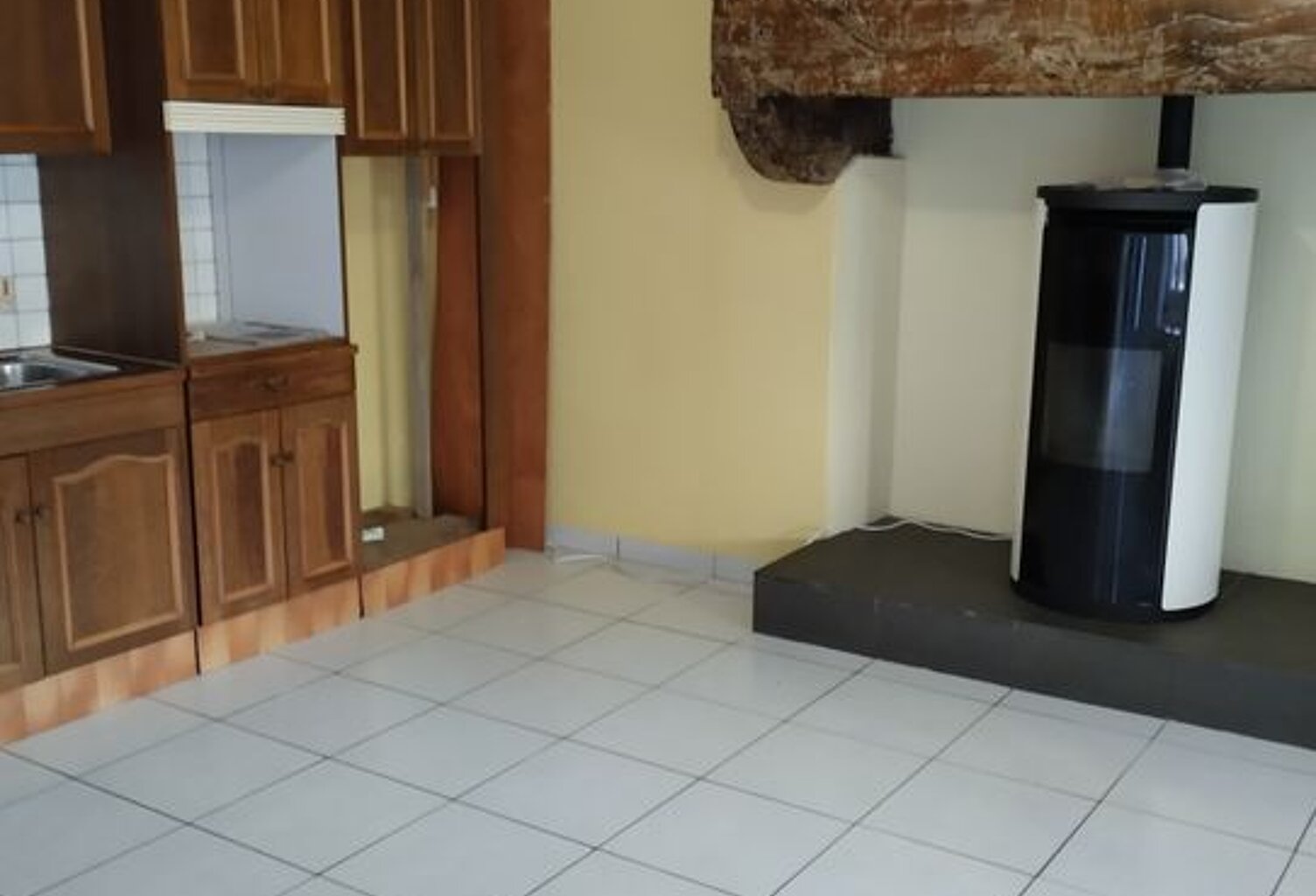 Maison de 89m2 à louer sur Saint-Goazec — photo 1
