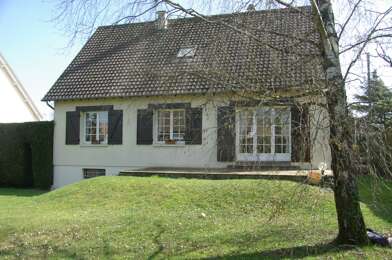 Maison 6 pièces 1050 €