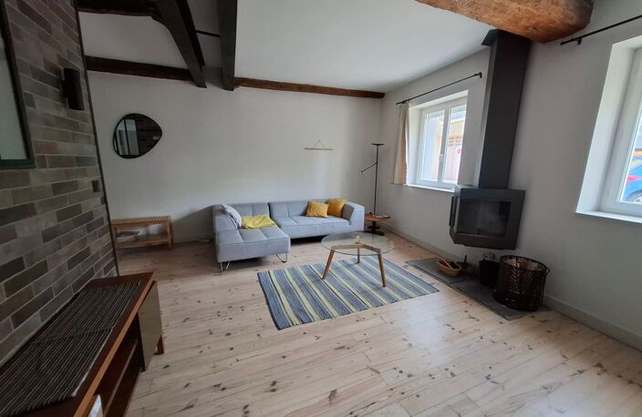 Maison de 139m2 à louer sur Saint-Genis-les-Ollières — photo 2