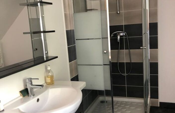 Maison de 70m2 à louer sur Courmemin — photo 5